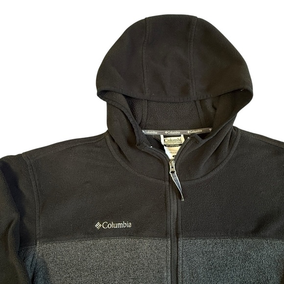 Columbia Men's Charcoal and Black Performance Fleece Zip Jacket. Large #1525 - Picture 3 of 7